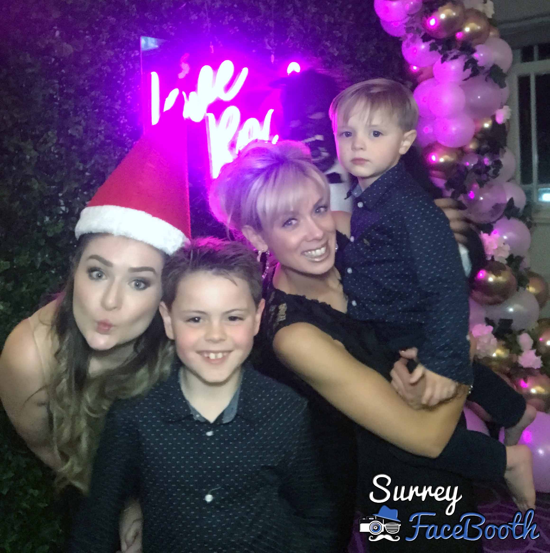 Joanne & Scott's Wedding | View more photos from the event at galleries.surreyfacebooth.co.uk/u/Surrey-FaceBooth/Joanne-Scotts-Wedding